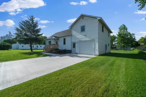 410 2nd Street NW Melrose MN 56352