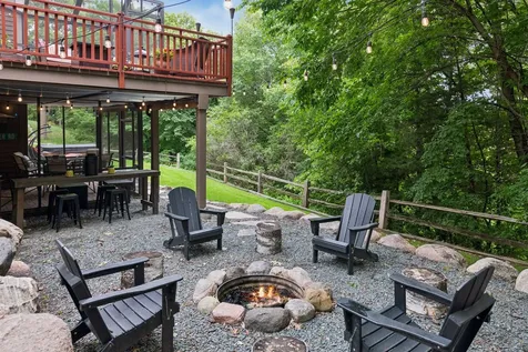 8796 Horizon Ridge Victoria MN 55386