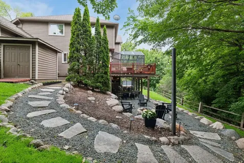 8796 Horizon Ridge Victoria MN 55386