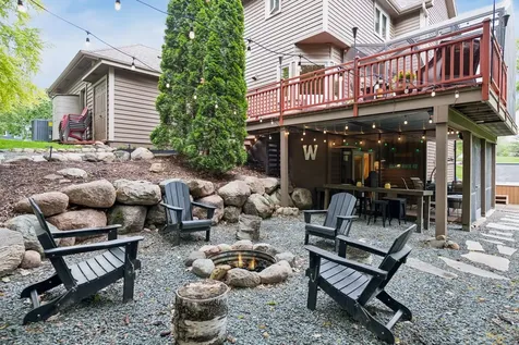 8796 Horizon Ridge Victoria MN 55386