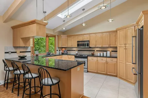 2700 Kyle Avenue N Golden Valley MN 55422