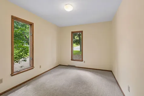 2700 Kyle Avenue N Golden Valley MN 55422