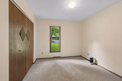 2700 Kyle Avenue N Golden Valley MN 55422