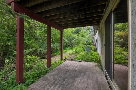 2700 Kyle Avenue N Golden Valley MN 55422