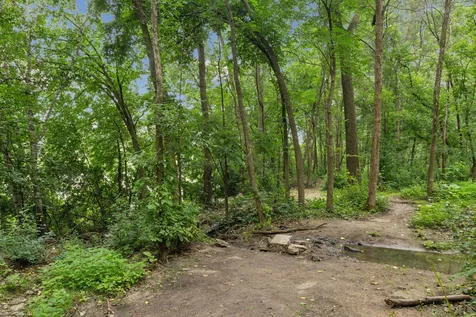 2700 Kyle Avenue N Golden Valley MN 55422