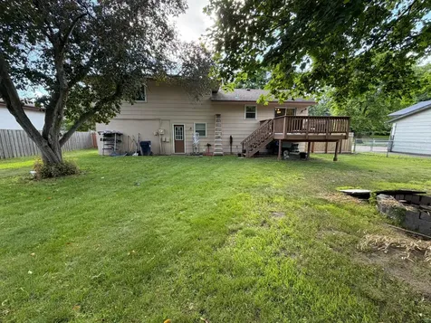 7356 Douglas Drive N Brooklyn Park MN 55443