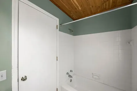 6117 W 105th Street Bloomington MN 55438