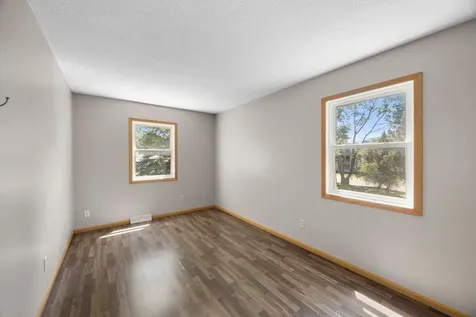 6117 W 105th Street Bloomington MN 55438