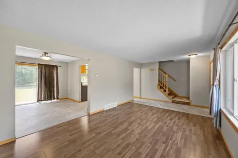 6117 W 105th Street Bloomington MN 55438