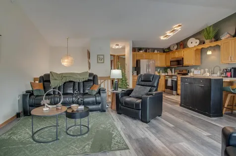 3260 35th Avenue S Fargo ND 58104