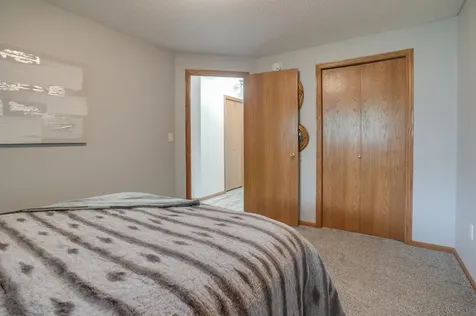 3260 35th Avenue S Fargo ND 58104
