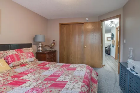3260 35th Avenue S Fargo ND 58104