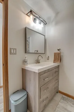 3260 35th Avenue S Fargo ND 58104