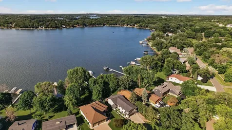 2790 S Shore Drive Prior Lake MN 55372