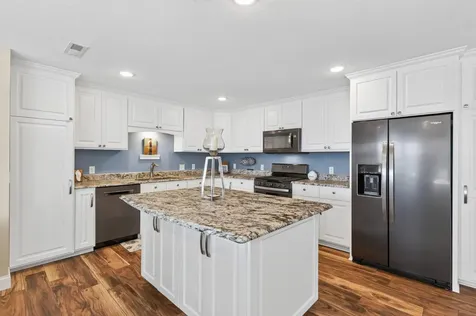 2790 S Shore Drive Prior Lake MN 55372