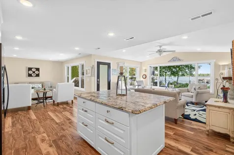 2790 S Shore Drive Prior Lake MN 55372