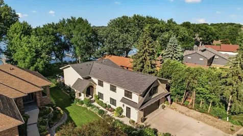 2790 S Shore Drive Prior Lake MN 55372