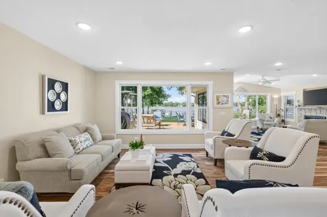 2790 S Shore Drive Prior Lake MN 55372