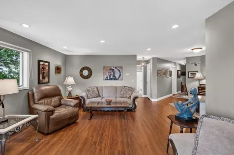 3275 80th Street E Inver Grove Heights MN 55076