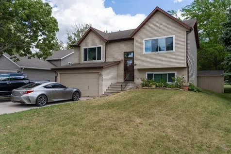 2858 26th Street Circle S Moorhead MN 56560