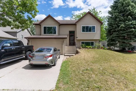 2858 26th Street Circle S Moorhead MN 56560