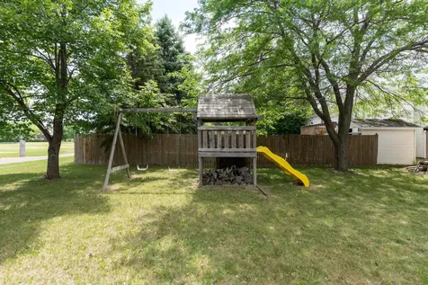 2858 26th Street Circle S Moorhead MN 56560