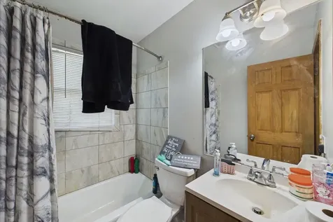 355 14th Avenue S South Saint Paul MN 55075