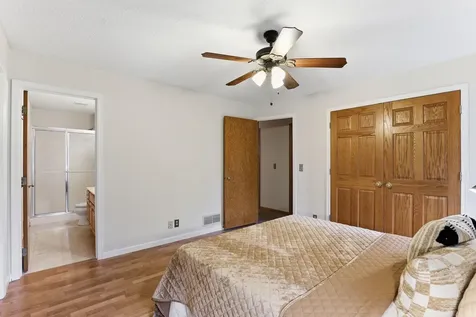 2287 Snowshoe Lane E Maplewood MN 55119