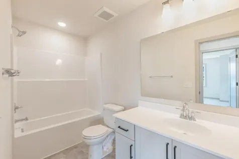 5036 Airlake Draw Woodbury MN 55129