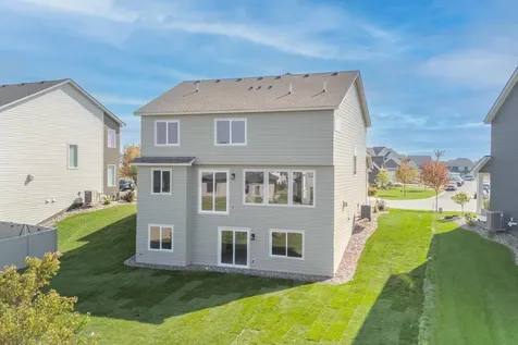 5036 Airlake Draw Woodbury MN 55129