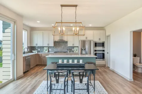 5036 Airlake Draw Woodbury MN 55129