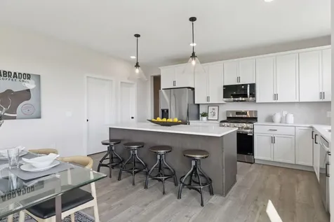 10115 Blackmoor Road Woodbury MN 55129