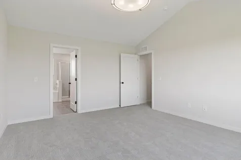 10115 Blackmoor Road Woodbury MN 55129
