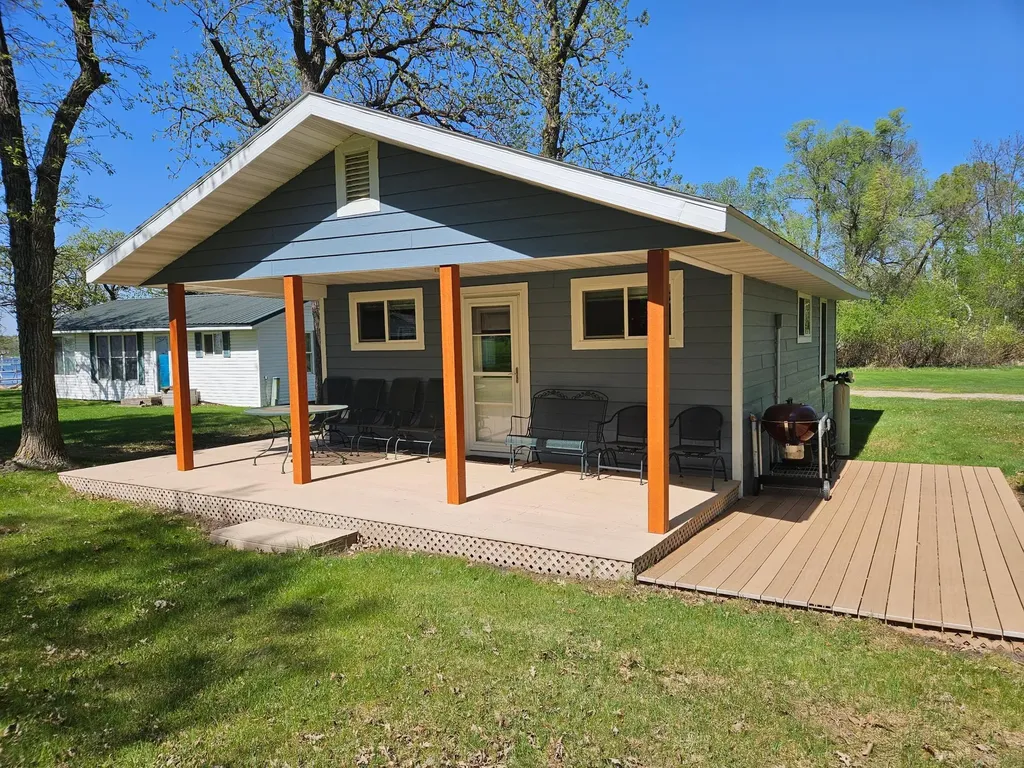 42877 Sunshine Villa Drive New York Mills MN 56567