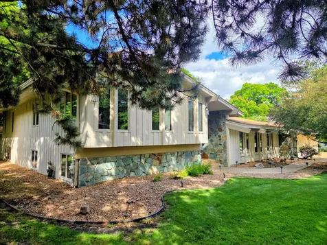 7105 Gleason Road Edina MN 55439
