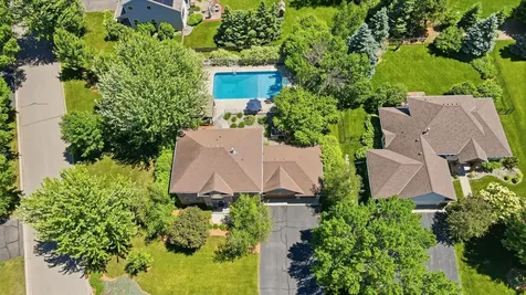 8511 Cedar Court Victoria MN 55386