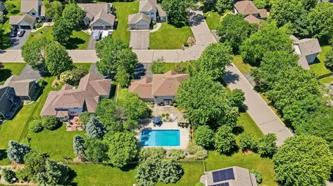 8511 Cedar Court Victoria MN 55386