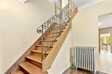 157 Bates Avenue Saint Paul MN 55106