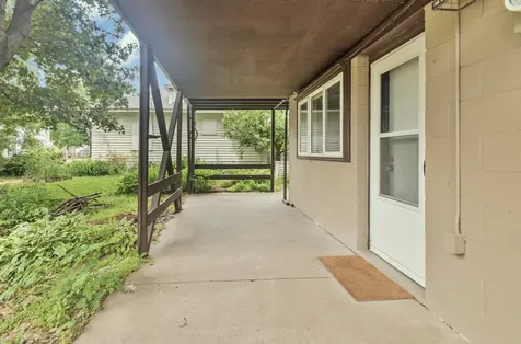 157 Bates Avenue Saint Paul MN 55106