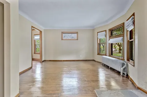 157 Bates Avenue Saint Paul MN 55106