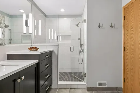 3430 Juliet Drive Woodbury MN 55125