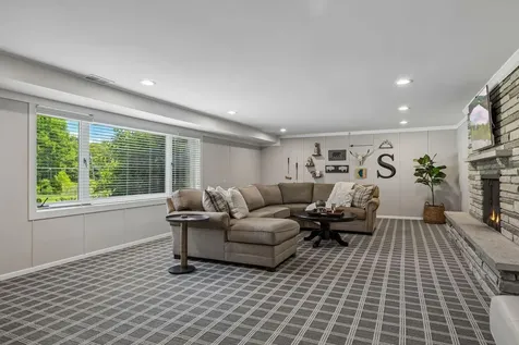 6641 Parkwood Road Edina MN 55436