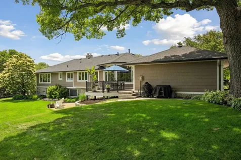 6641 Parkwood Road Edina MN 55436