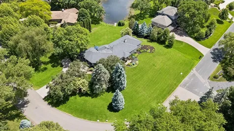 6641 Parkwood Road Edina MN 55436