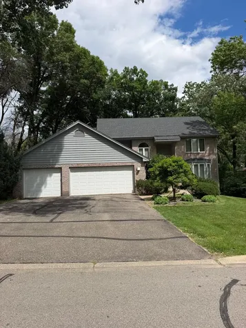 2701 Sylvan Road S Hopkins MN 55305