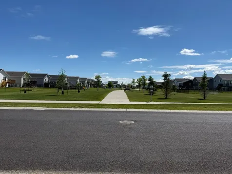 401 7th Street E Horace ND 58047