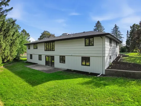 2882 Rice Creek Terrace New Brighton MN 55112