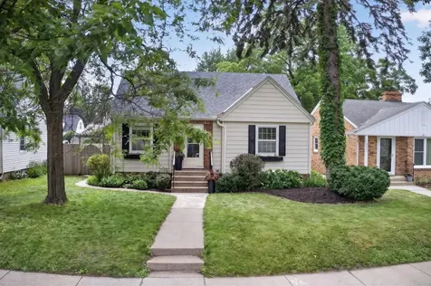 4247 Zenith Avenue N Robbinsdale MN 55422