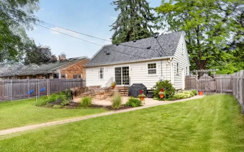 4247 Zenith Avenue N Robbinsdale MN 55422