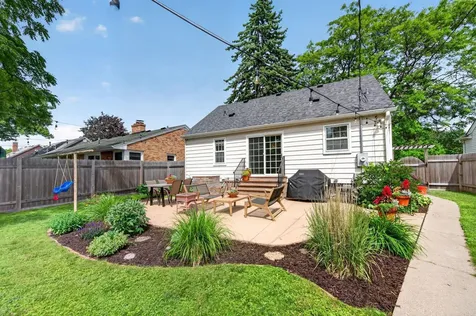 4247 Zenith Avenue N Robbinsdale MN 55422